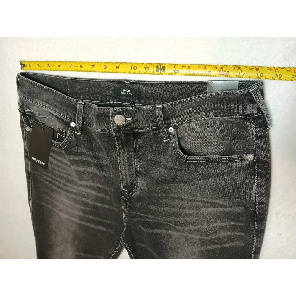 NWT True Religion Rocco Relaxed Skinny Jeans Men's 36x32 Grey Gloomy Wash